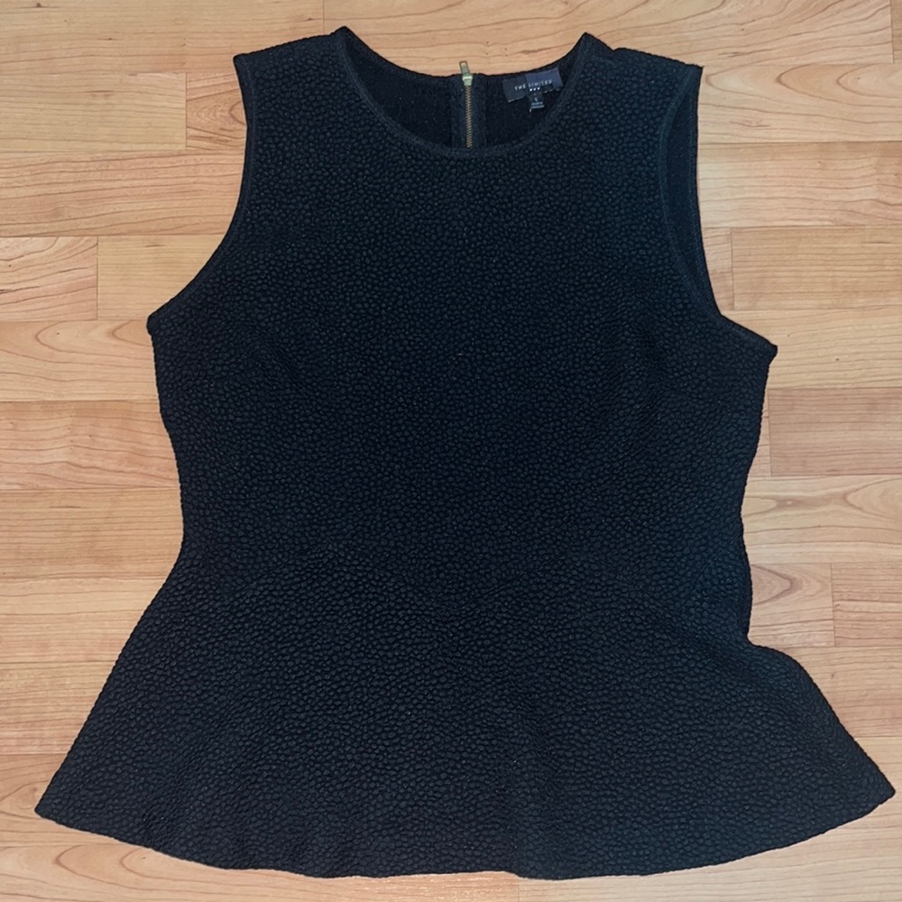 The limited dressy tank top, size medium